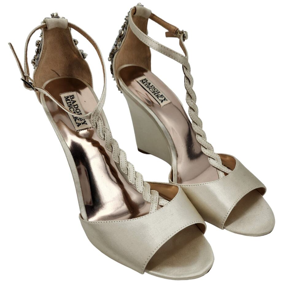 Badgley Mischka Jeweled Satin Braided T-Strap Bridal Slim Wedge Pumps Size 9